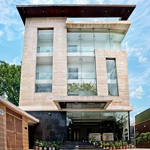https://hhw-hotel-agra.agrahotelsindia.net