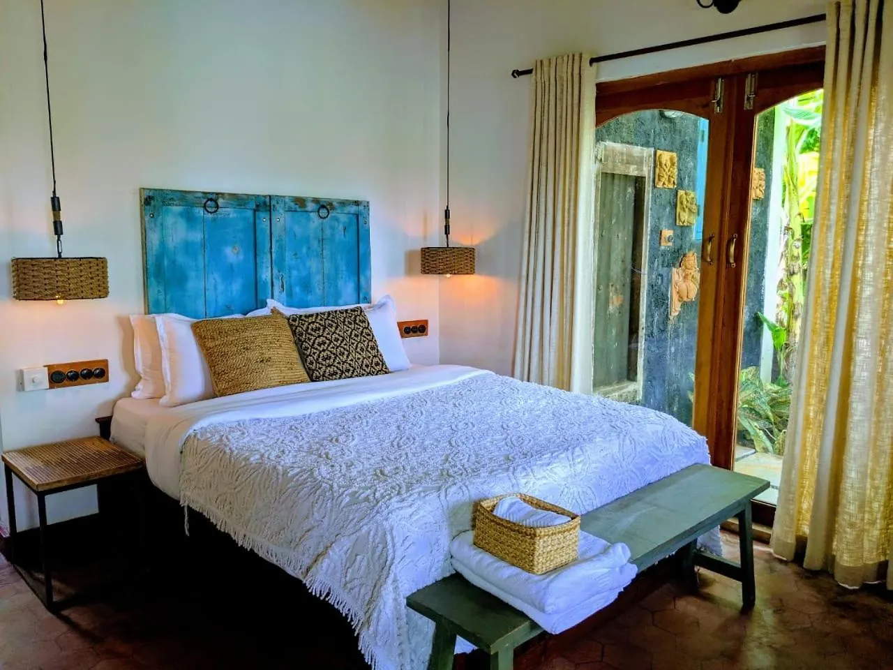 Sunsets And Palm Trees Bed & Breakfast Alappuzha 0*,  India